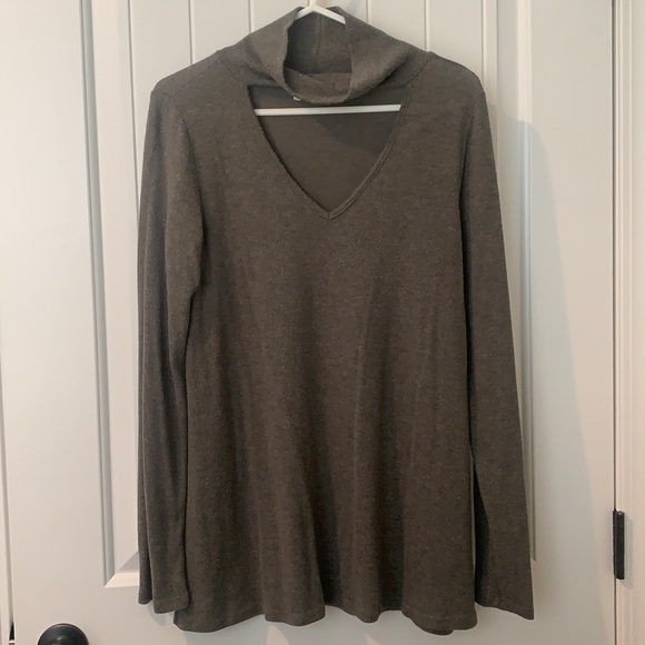 Green/Gray turtleneck sweater - Picture 1 of 3